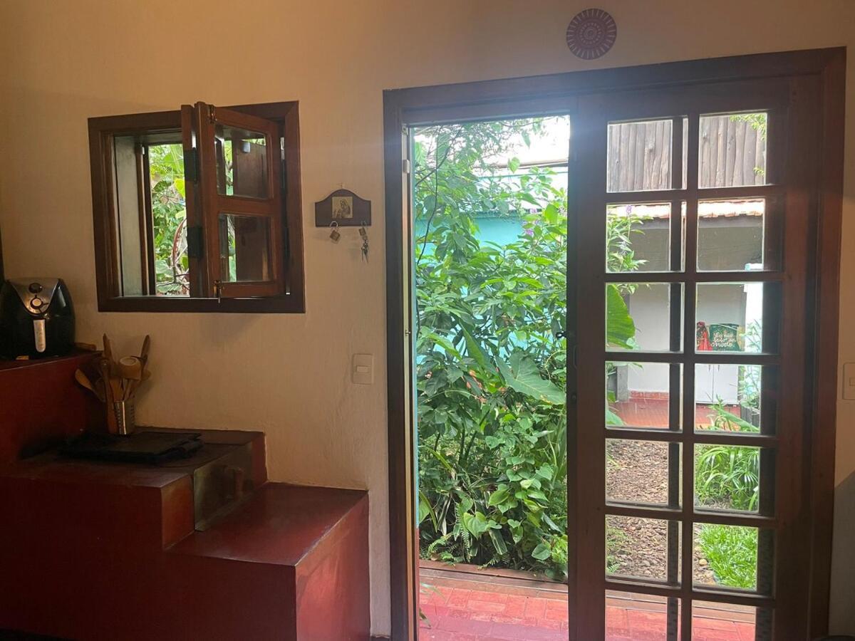 Pousada Casa Espacosa, Jardim Enorme, Refugio Natureza Sp *